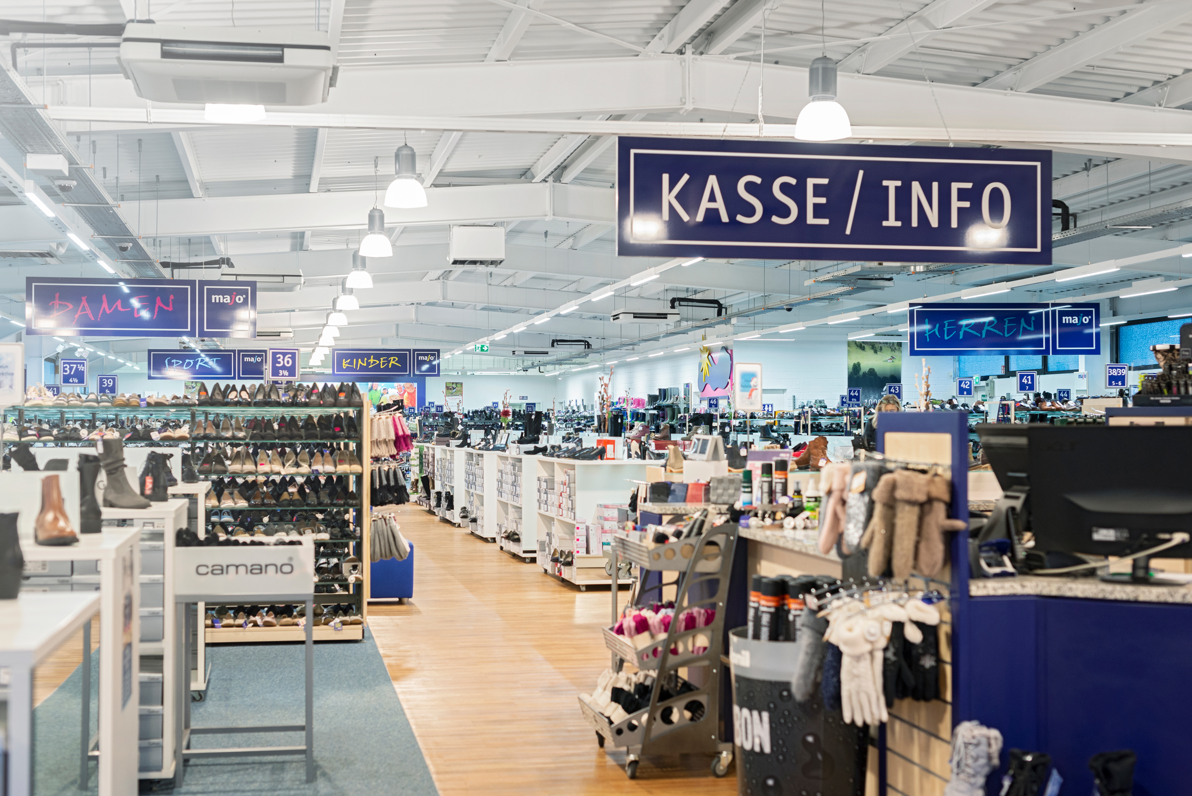 Majo Markenschuhe Kaufen In Wiesbaden Fur Damen Kinder Herren